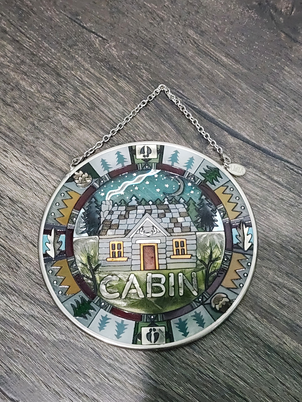 Round Cabin Themed Suncatcher